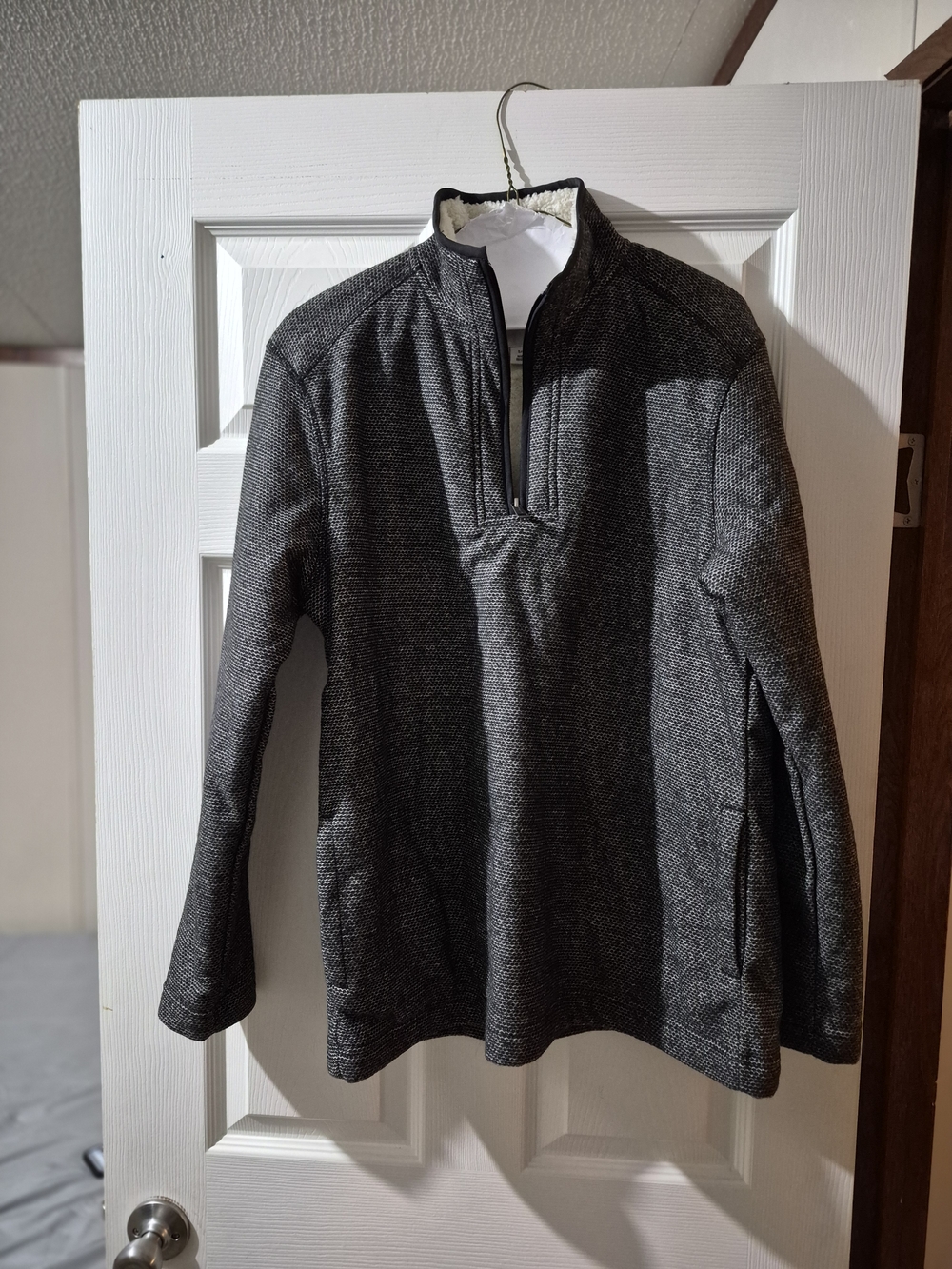 Orvis Men’s Charcoal Gray Half-Zip Cardigan Sweater